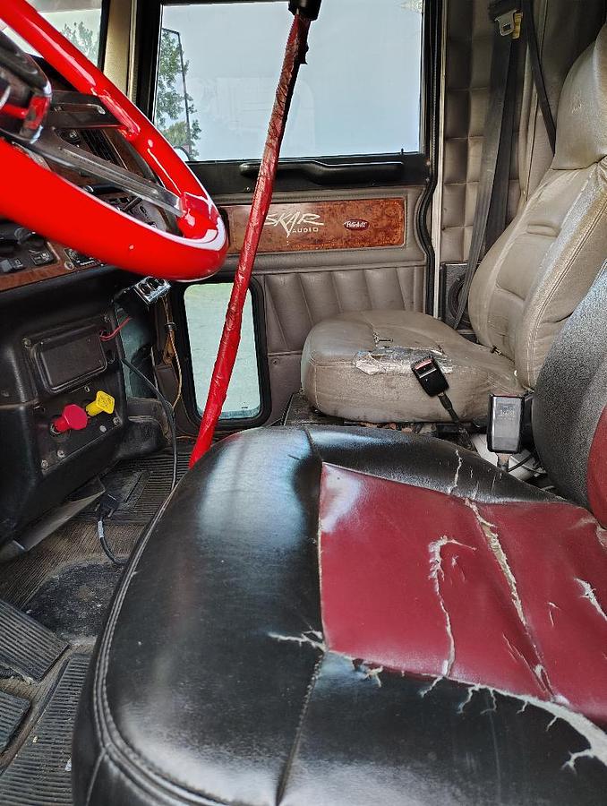 Used 2005 PETERBILT 379