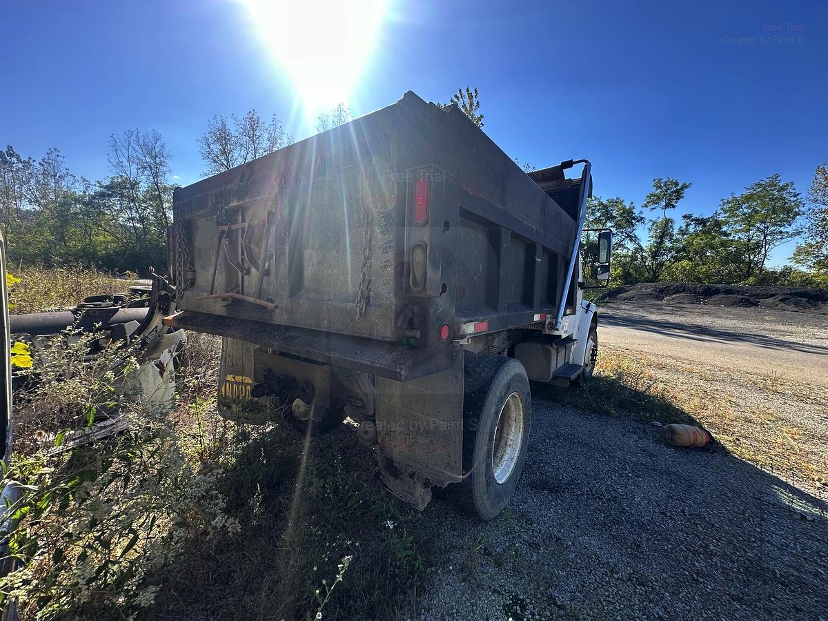 Used 2007 FREIGHTLINER M2 106