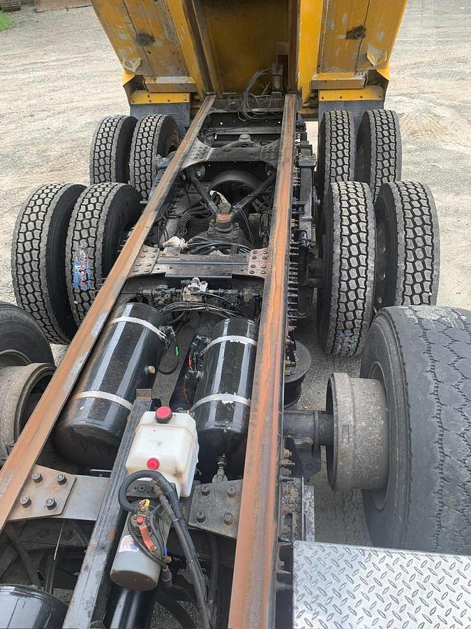 Used 2021 MACK Granite
