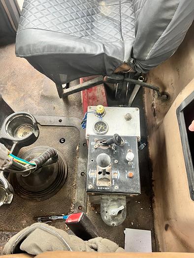 Used 2005 MACK Granite CV713