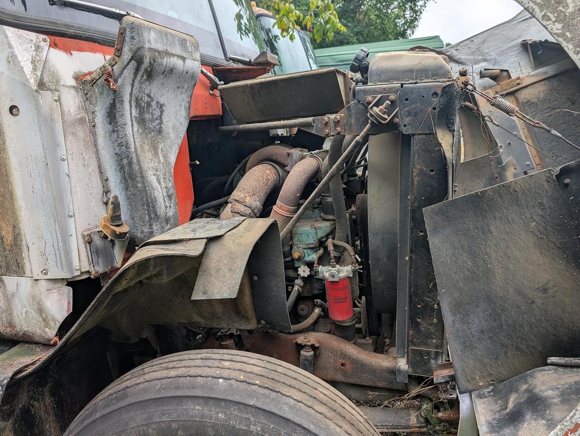 Used 1980 WHITE 6V02TTA