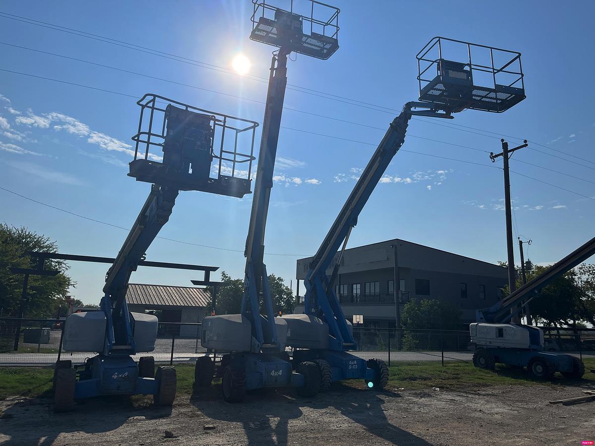 Used 2006 GENIE S-60