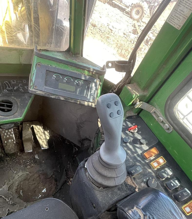 Used 2017 DEERE 843K