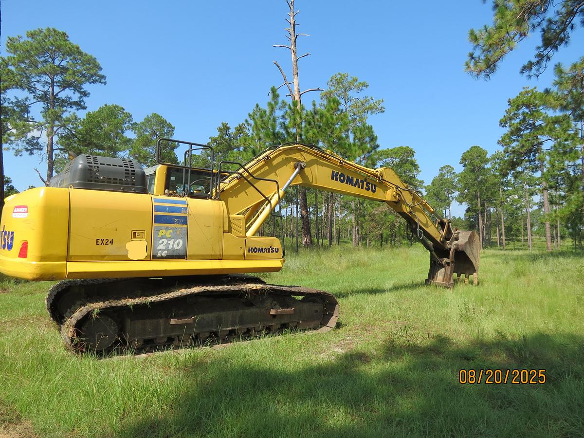 Used 2016 KOMATSU PC210LC-11