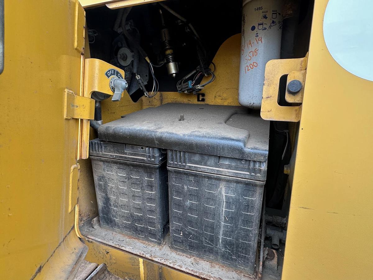 Used 2007 DEERE 650J LT