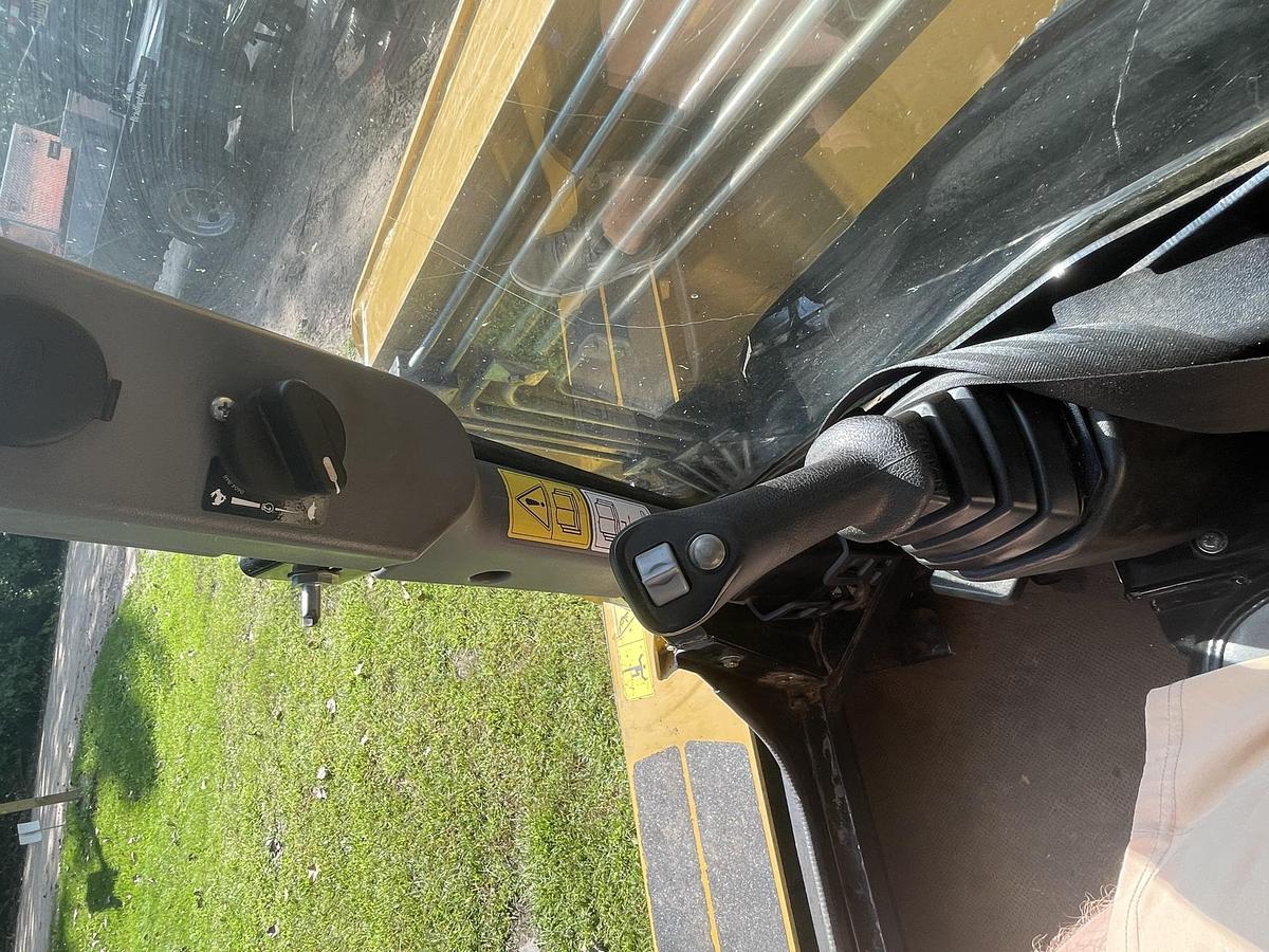 Used 2023 ASV RT135F