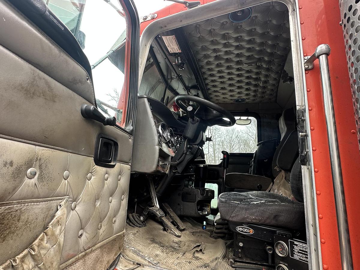 Used 2006 KENWORTH W900S