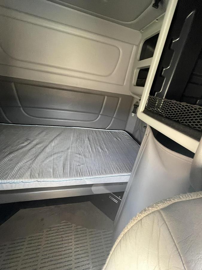 Used 2008 PETERBILT 388