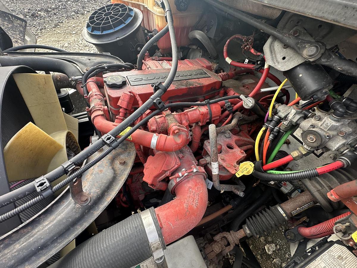 Used 2017 FREIGHTLINER M2 106