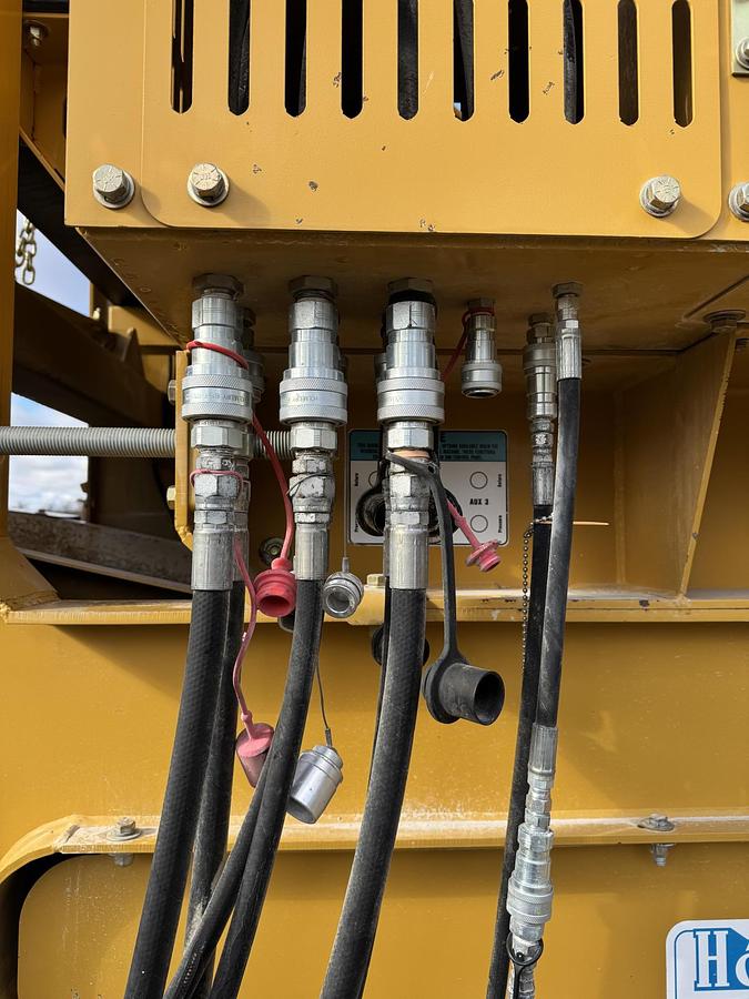 Used 2023 SCREEN MACHINE 4043 TR