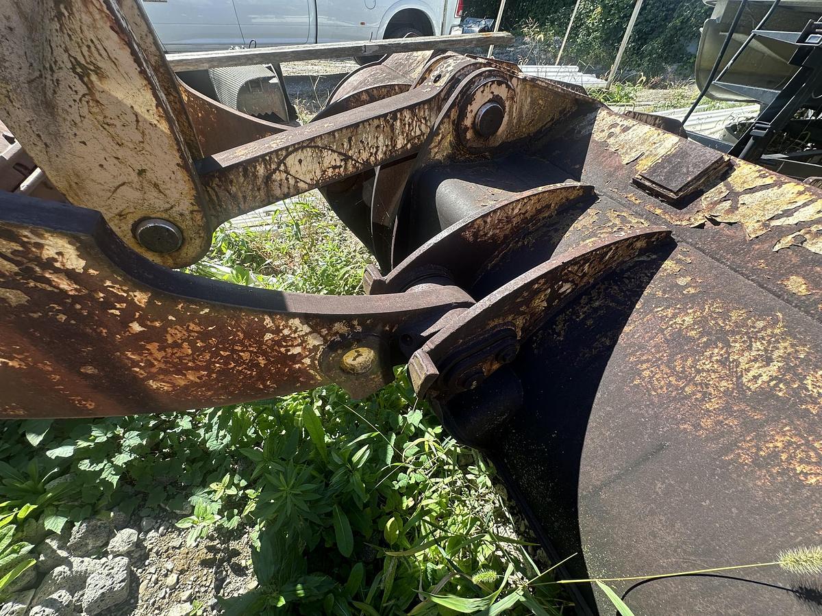 Used LIEBHERR LR631B