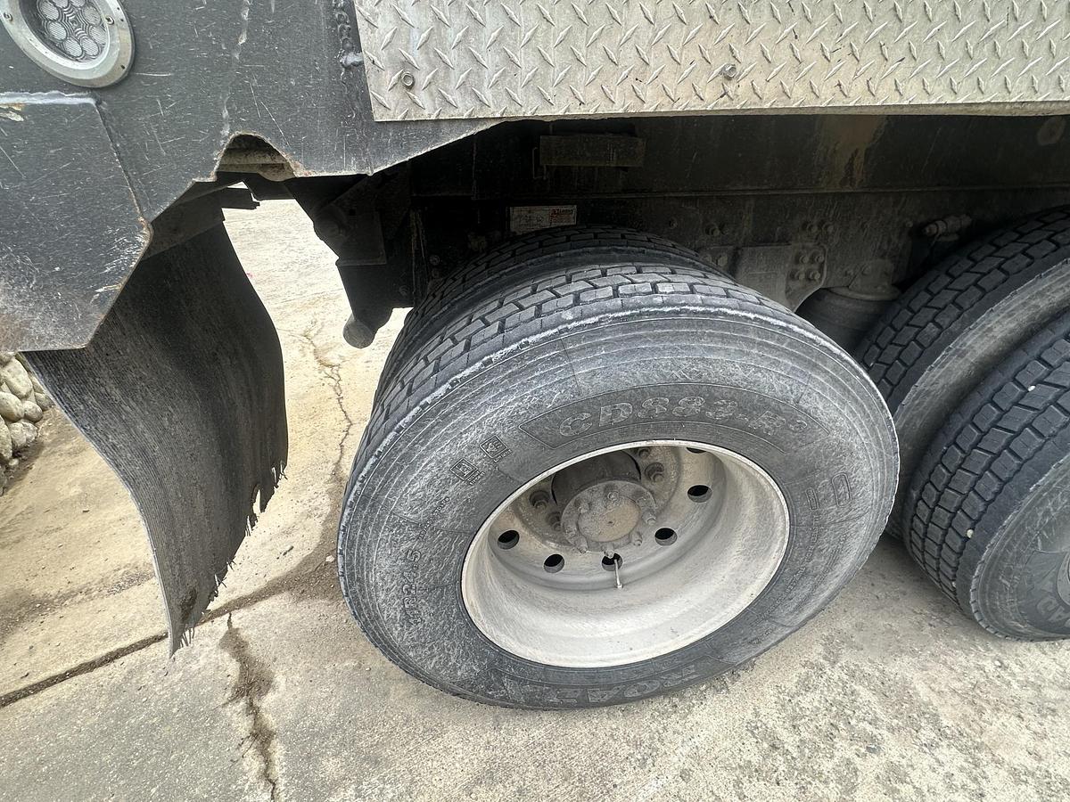 Used 2015 KENWORTH T800