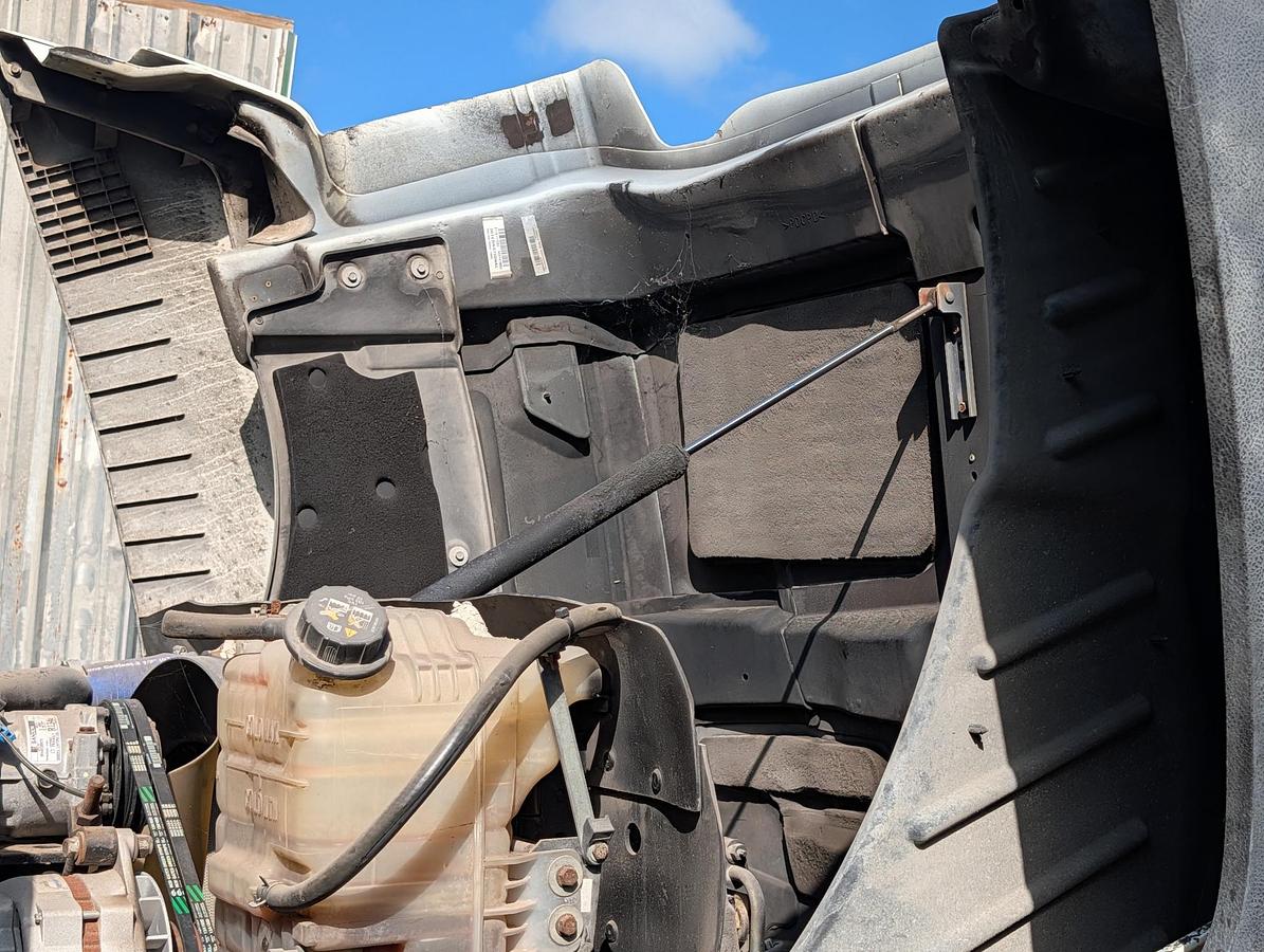 Used 2015 CATERPILLAR CT660 S