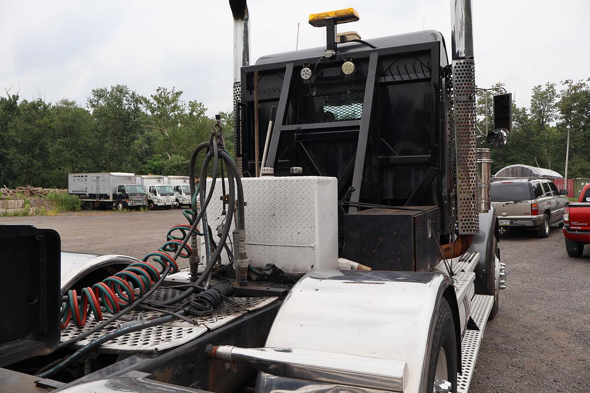 Used 2008 KENWORTH W900