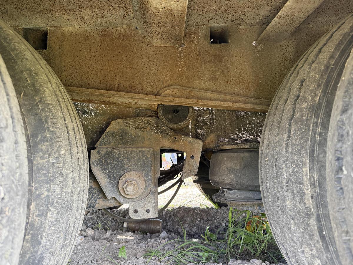 Used 2001 LANDOLL 53' X 102