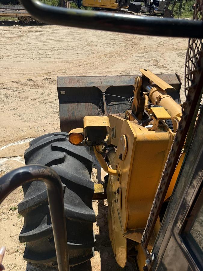 Used 2006 HYUNDAI HL757-7