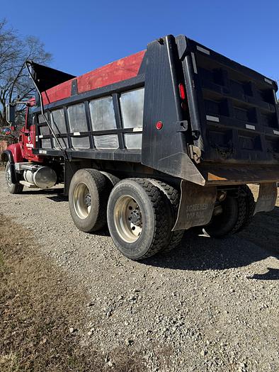 Used 2006 MACK Granite CV713