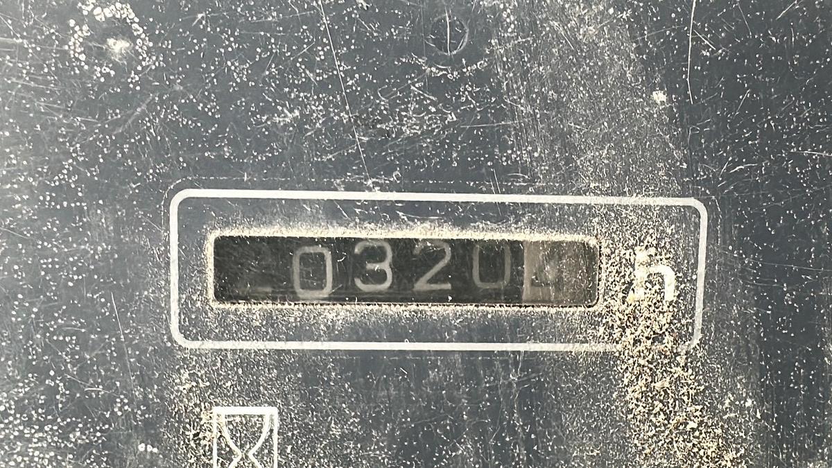 Used 2004 KOMATSU WA500-3