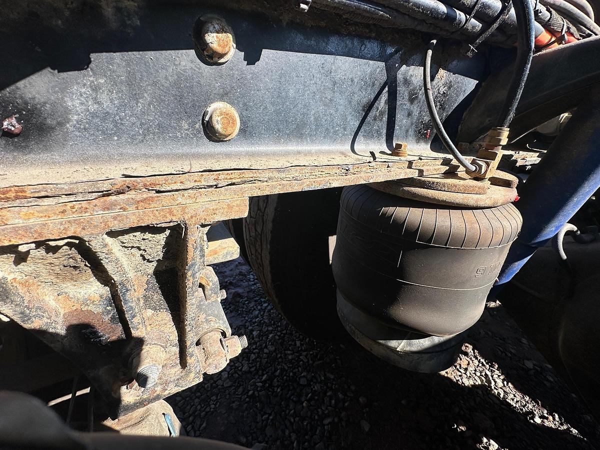 Used 2016 PETERBILT 365