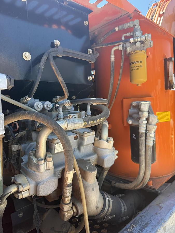 Used 2017 HITACHI ZX160LC-5N