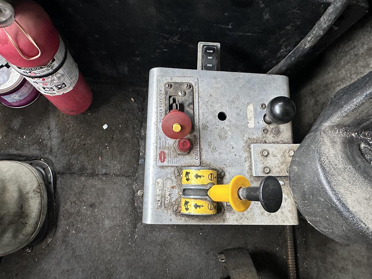 Used 1999 KENWORTH T800