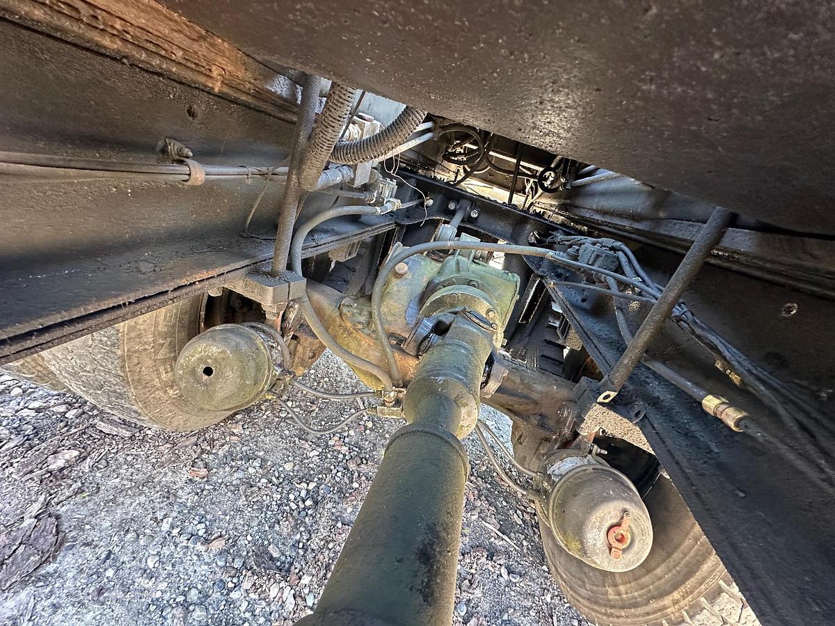 Used 1984 MACK RD686S