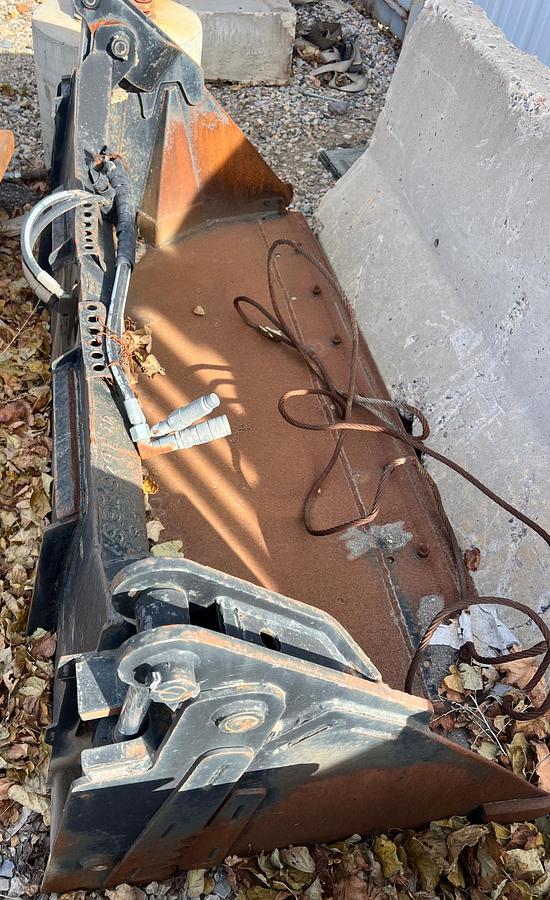 Used 2014 JOHN DEERE 329E