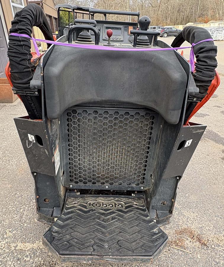 Used 2022 KUBOTA SCL1000