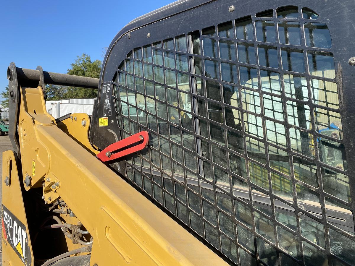 Used 2016 CATERPILLAR 259D