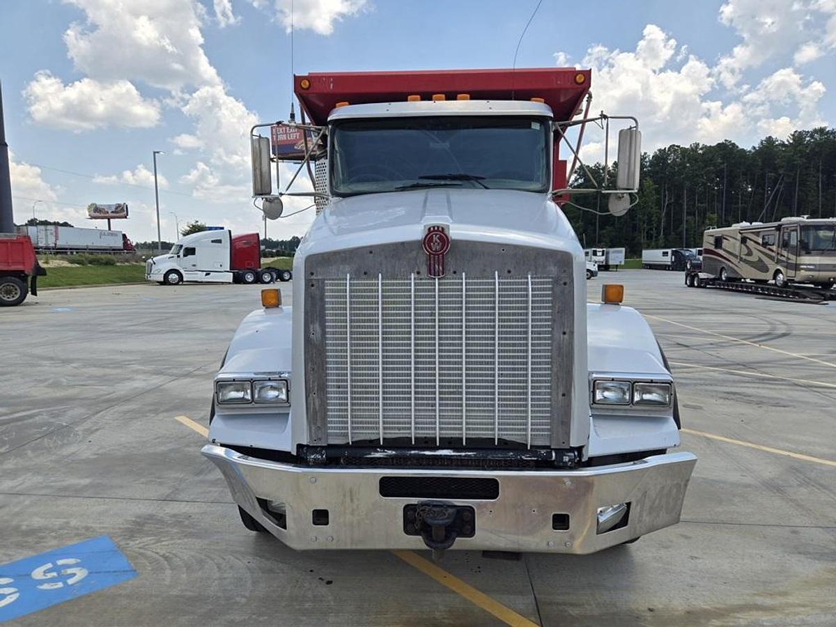 Used 2013 KENWORTH T880