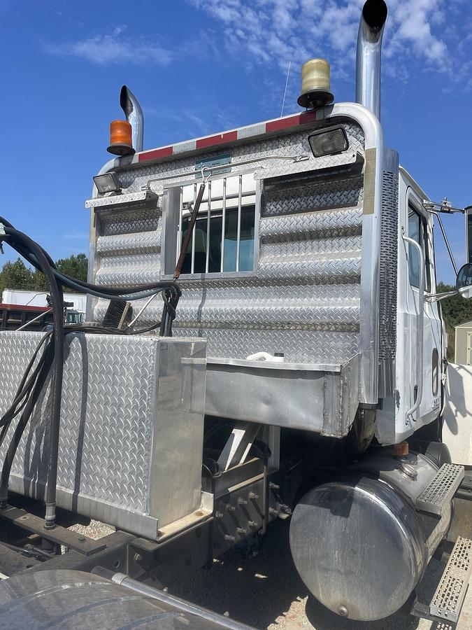 Used 1999 MACK CH-613