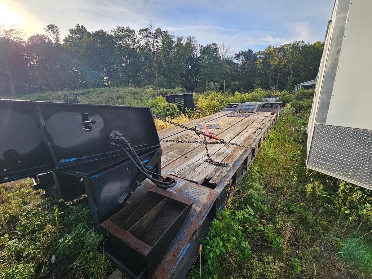 Used 1987 EAGER BEAVER 35T Lowboy
