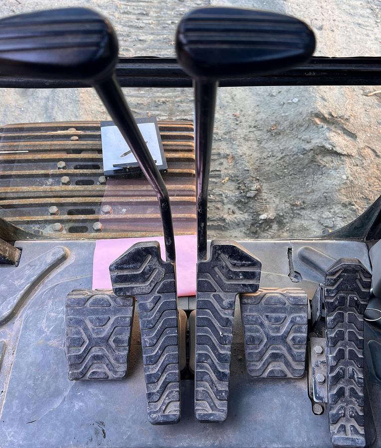 Used 2016 CATERPILLAR 336F L