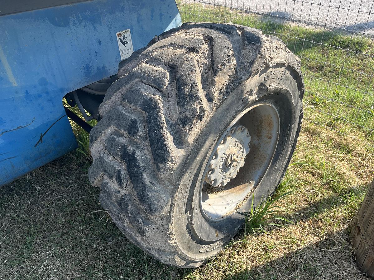 Used 2001 GENIE S-60