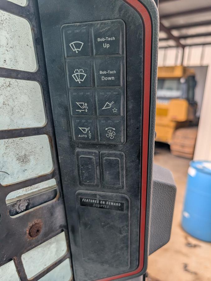 Used 2023 BOBCAT S76