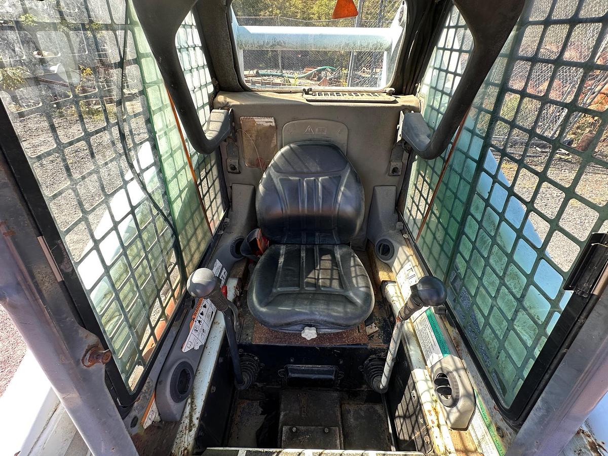 Used 2002 BOBCAT S250