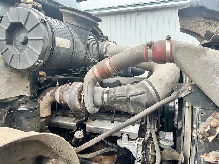 Used 2005 MACK Granite CV713