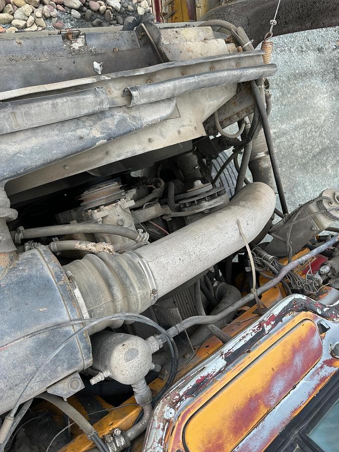 Used 1988 WHITE/GMC Brigadier Oil Distributor