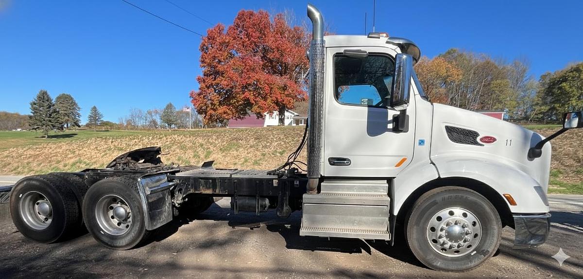 Used 2018 PETERBILT 579
