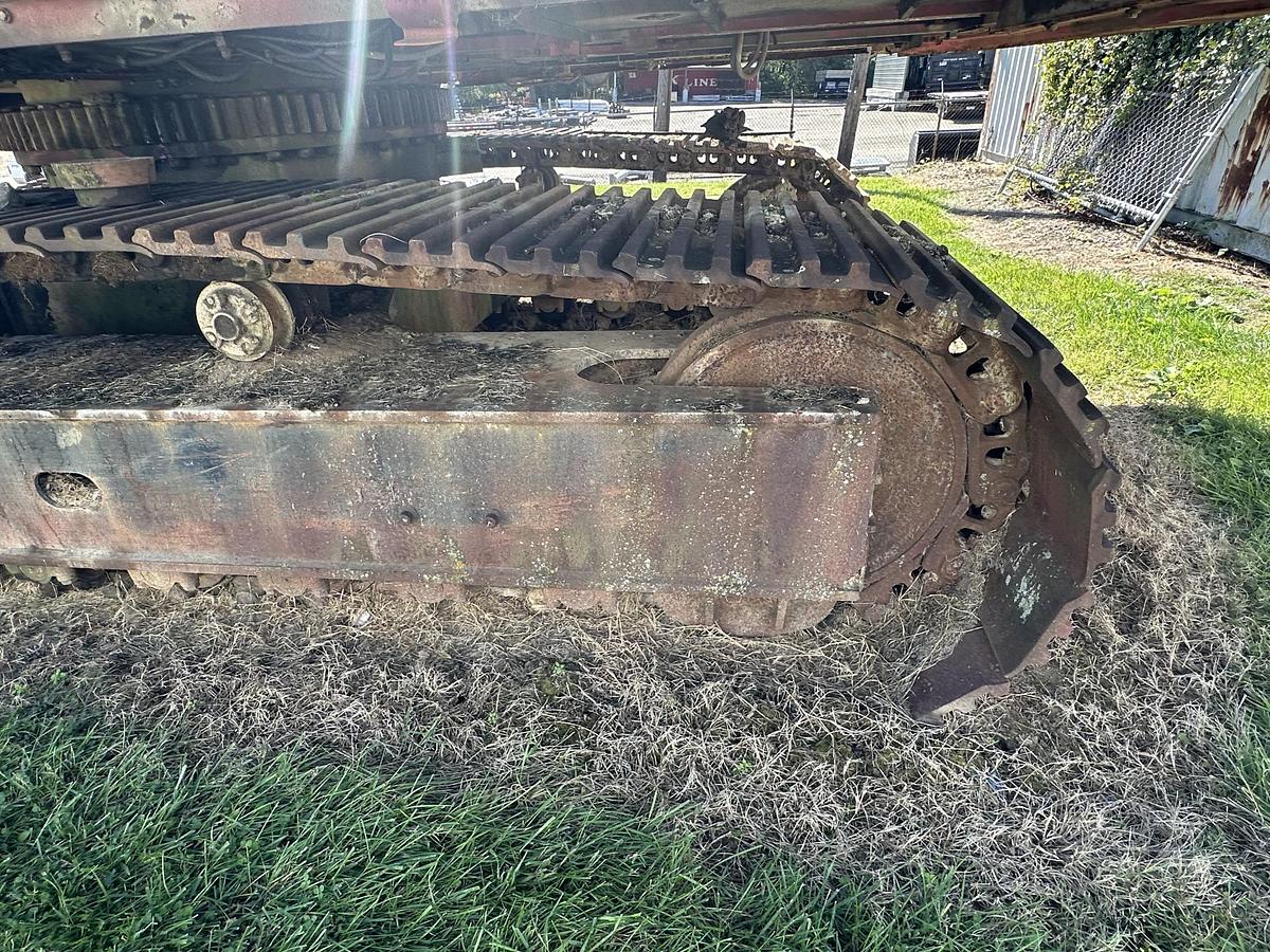 Used 1984 CASE POCLAIN 220CKNA