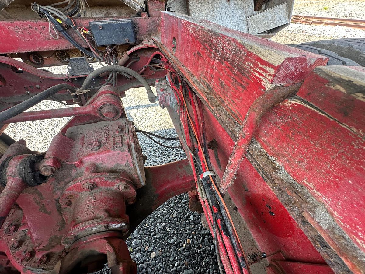 Used 1997 MACK RD688S