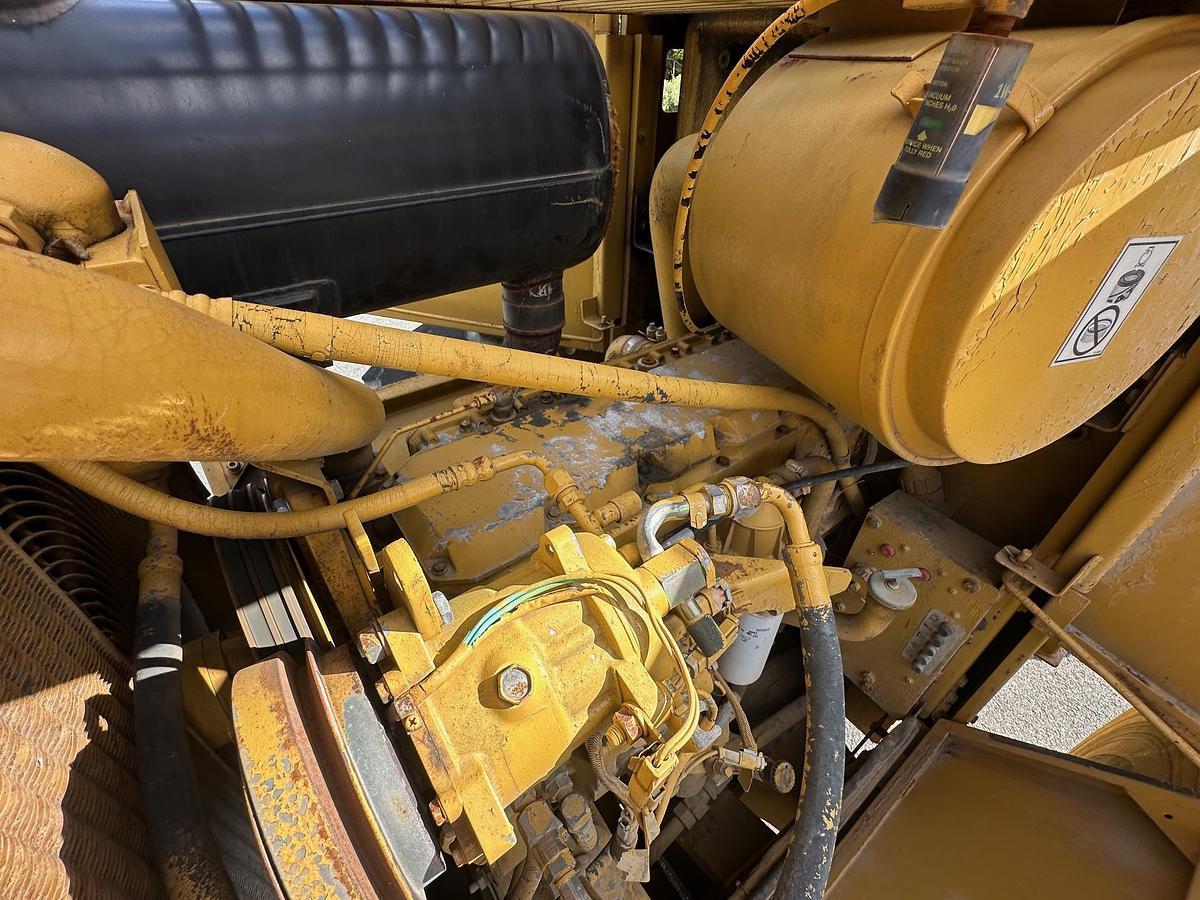 Used 1994 CATERPILLAR 938F