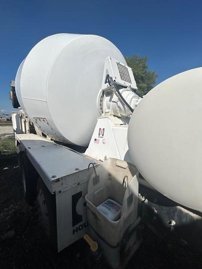 Used 2016 MACK GU713