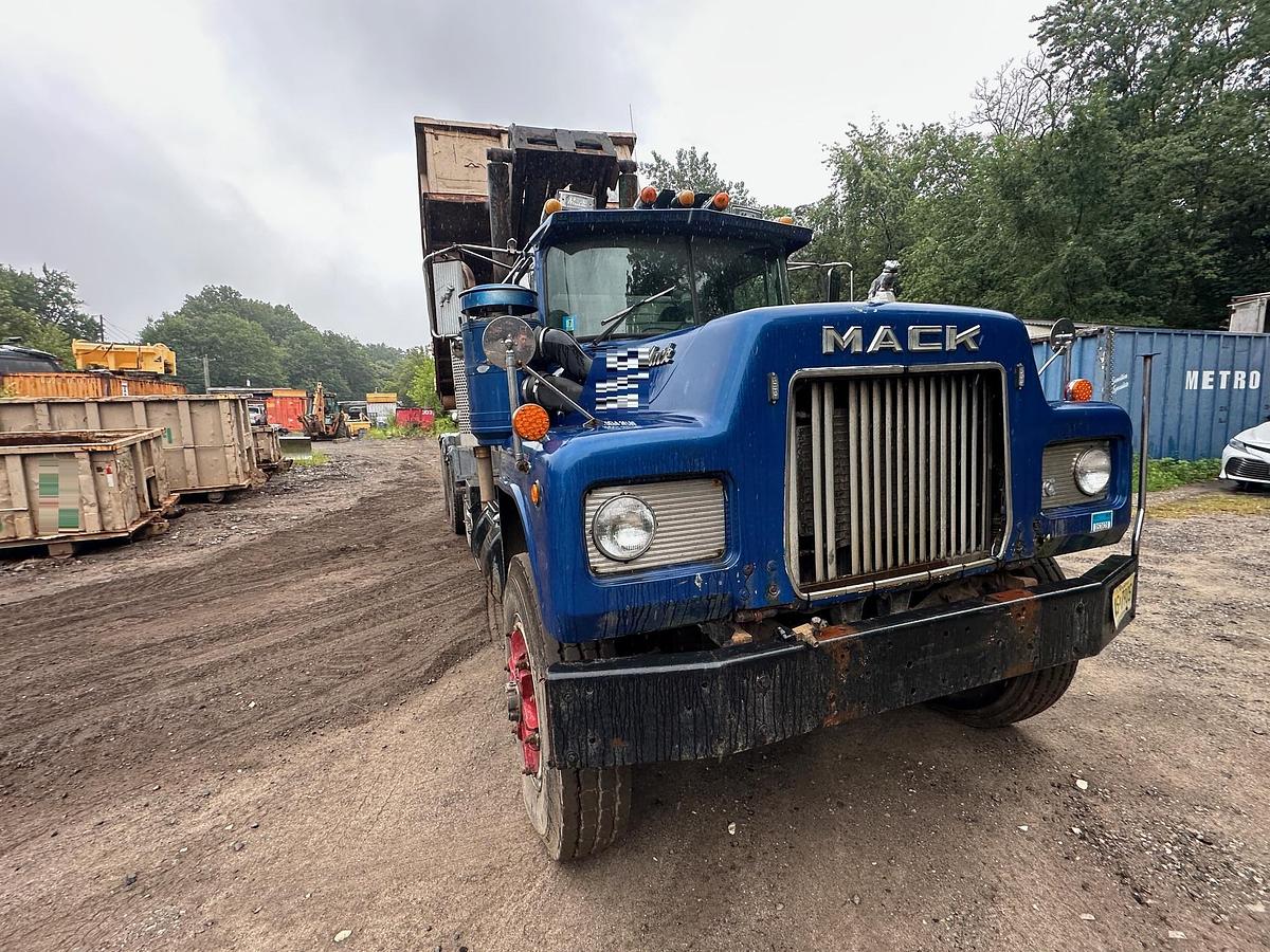 Used 1989 MACK RD600K