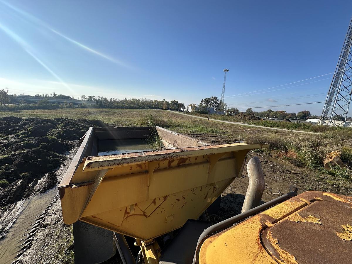 Used 2002 VOLVO A40D