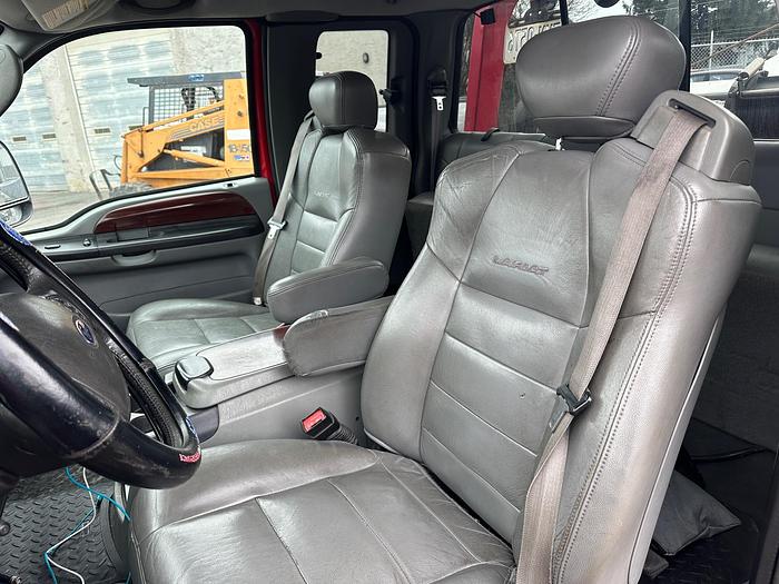 Used 2006 FORD F550 Lariat Wrecker