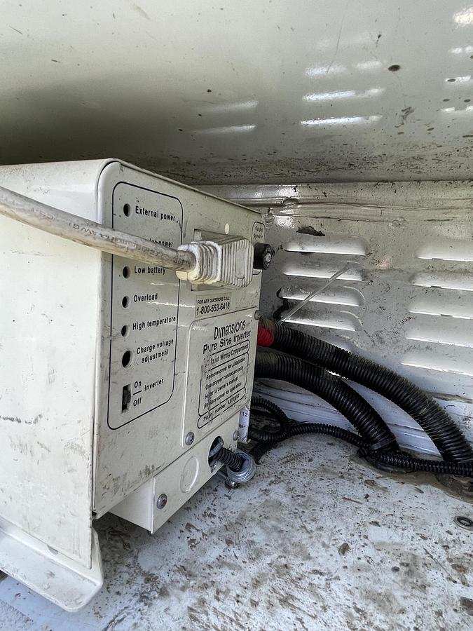 Used 2013 INTERNATIONAL 4300 Utility Bucket