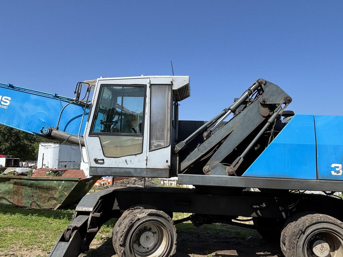 Used 2003 FUCHS MHL 360