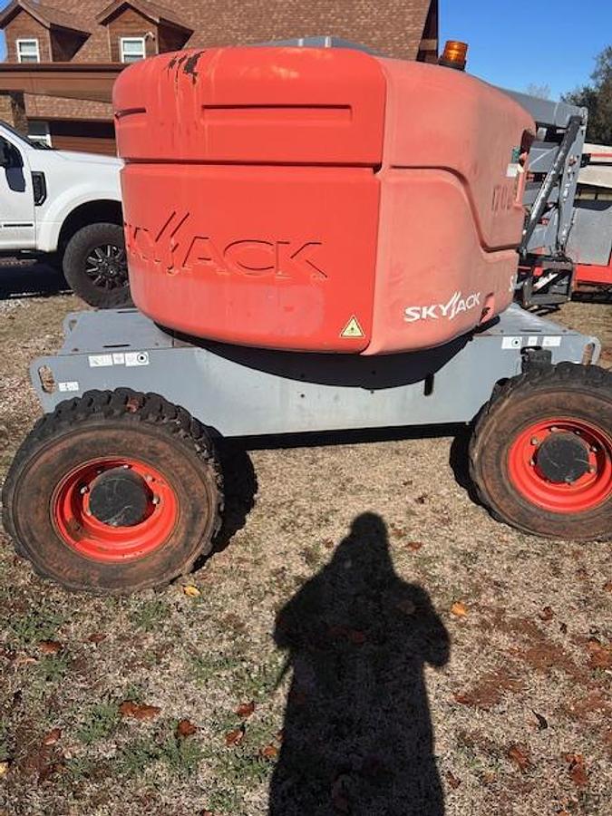 Used 2013 SKYJACK SJ46AJ