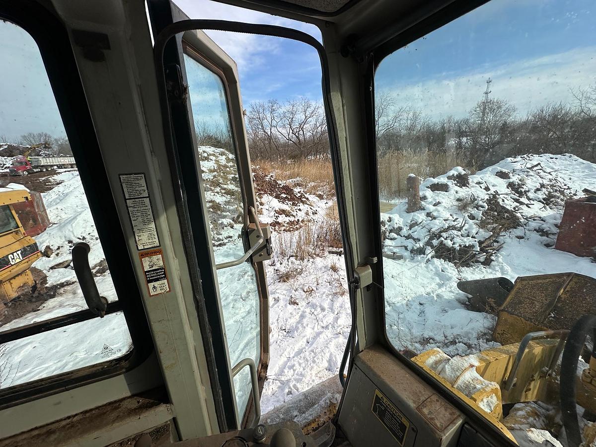 Used 2004 DEERE 755C Series II